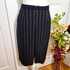 Tahari Black and Gray Pencil Skirt